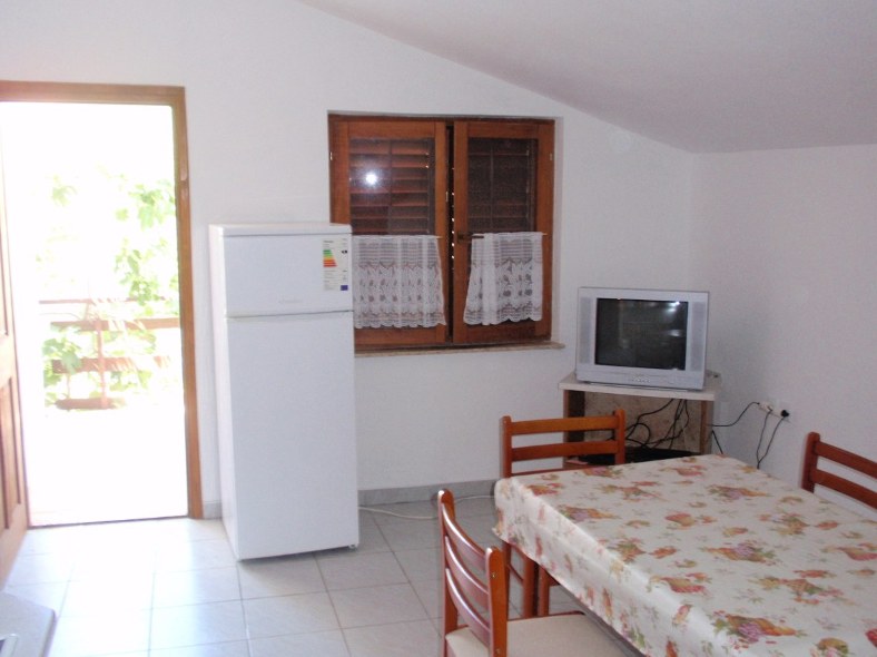 Apartman E